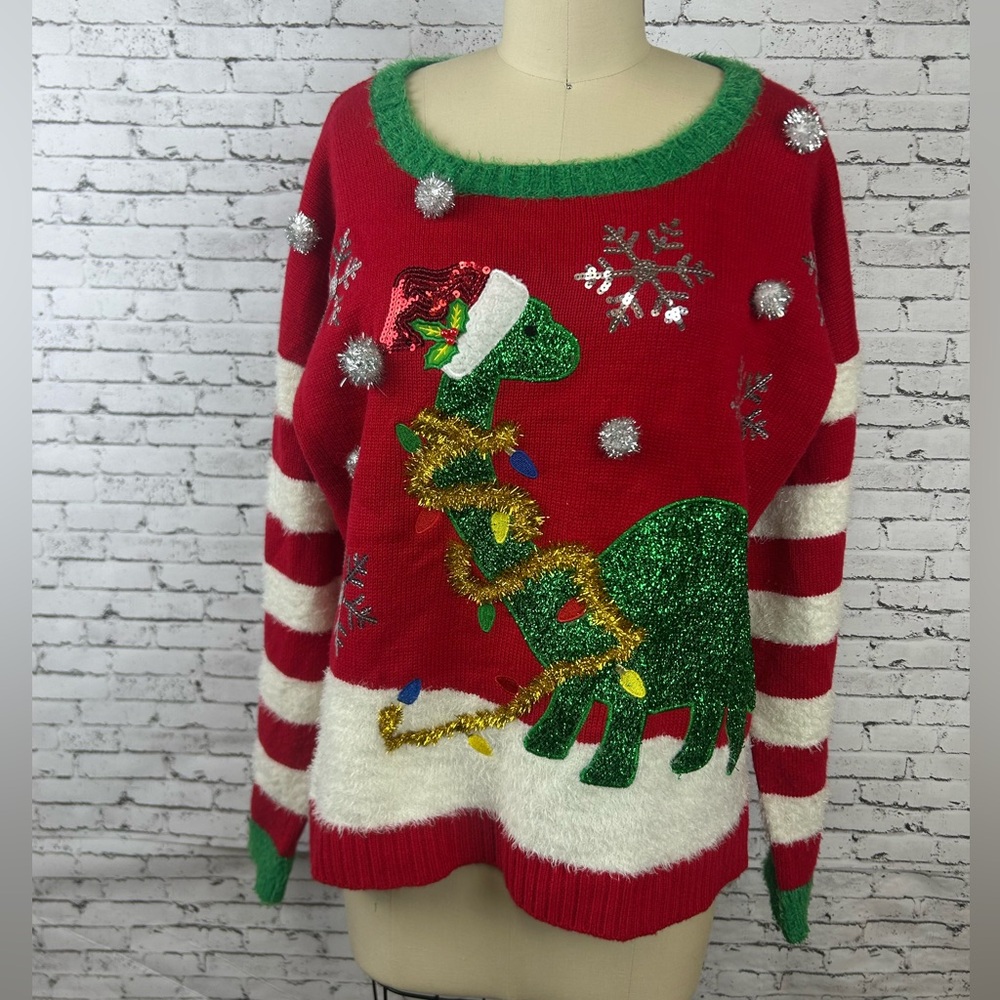 33 Degrees | Holiday Red 'ugly' Sweater with Green Dinosaur size XXL/2X